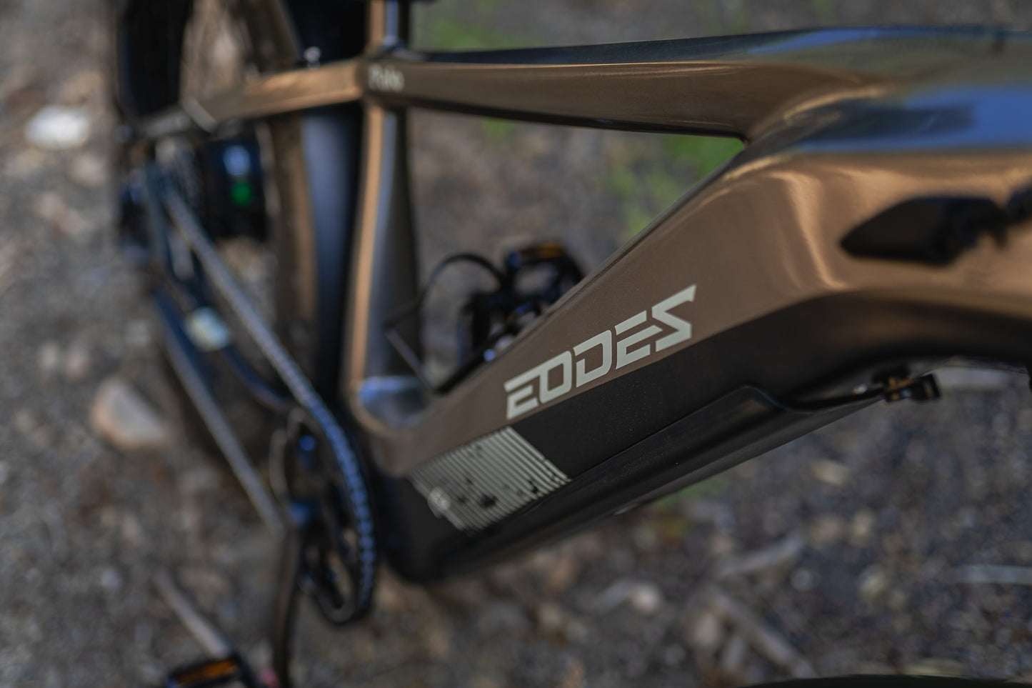 Bicicleta eléctrica EODES PALO de 750 W con neumáticos anchos para adultos, hasta 43 km/h y alcance máximo de 69 km.