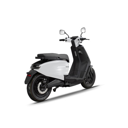 Velocifero Tennis Retro Italian Electric Scooter - 100km/h High Speed, 6000W Peak Urban Street Bike - SYX MOTO