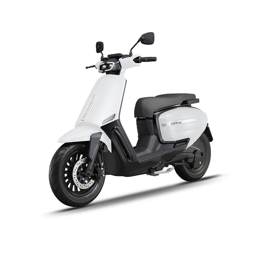 Velocifero Tennis Retro Italian Electric Scooter - 100km/h High Speed, 6000W Peak Urban Street Bike - SYX MOTO