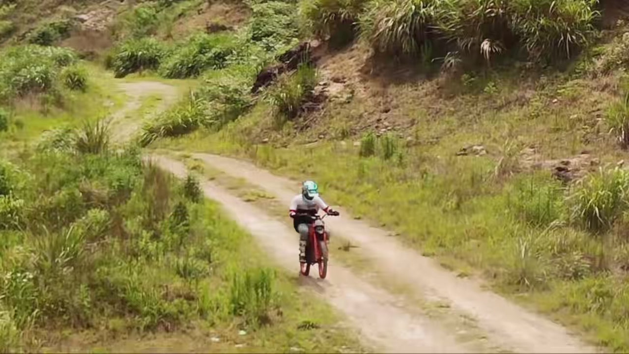 Load video: Kid riding VK 58cc dirt bike